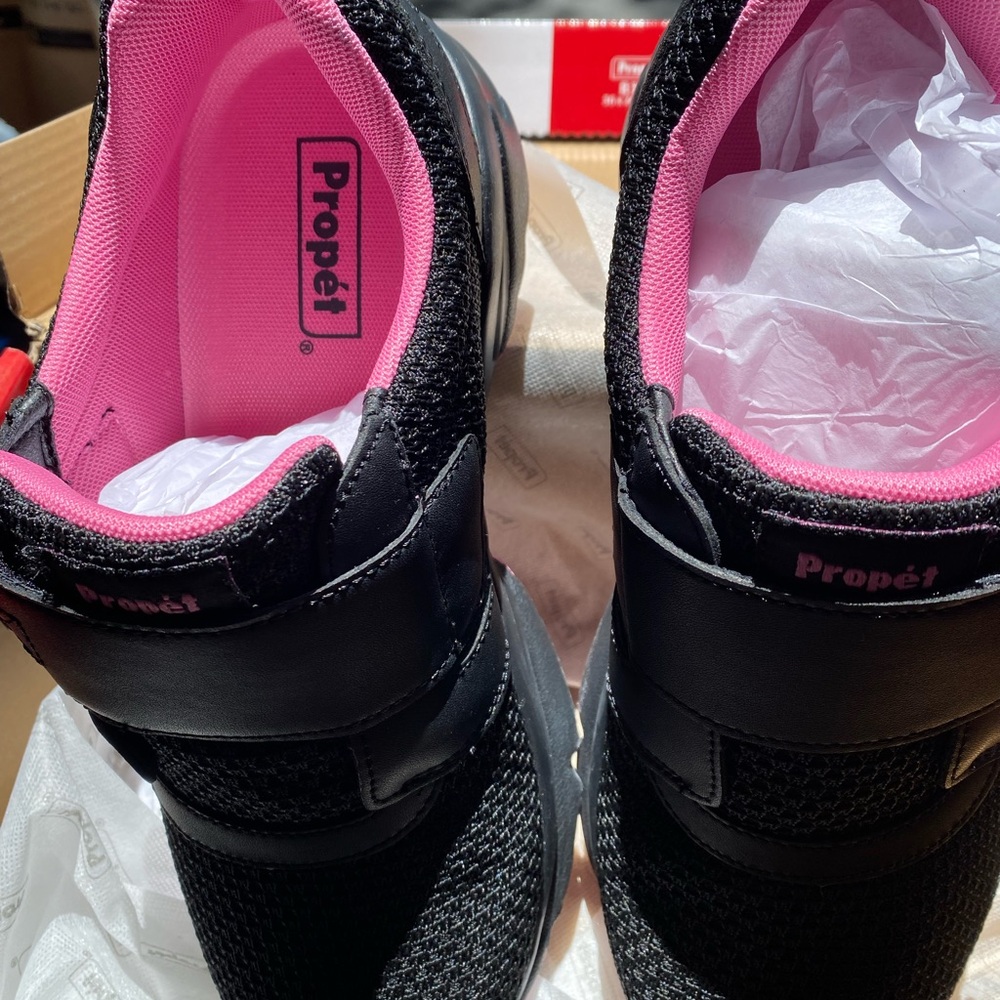 Propet sneakers